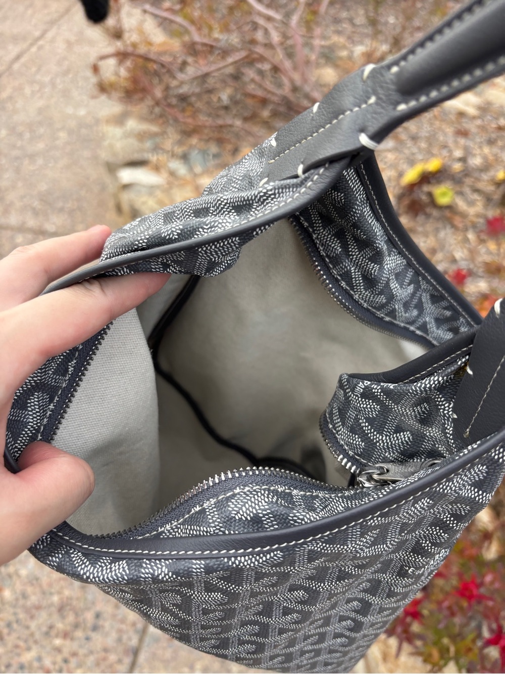 Goyard Grey Monogram Hobo Tote - Picture 9 of 9